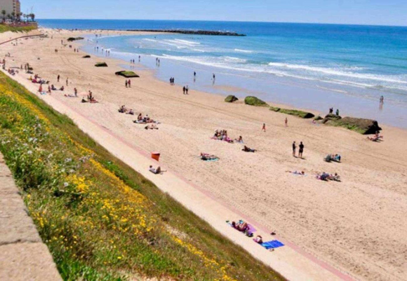 Apartamento en Cádiz - Tu Rincón Gaditano PLAYA & WIFI Grupo AC Gestion Apartamento en Cádiz - Tu Rincón Gaditano PLAYA & WIFI Grupo AC Gestion