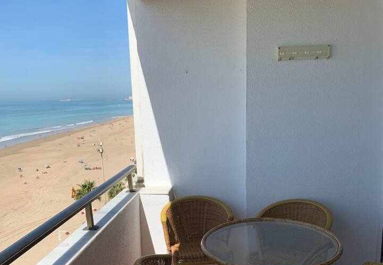 Apartamento en Cádiz - Mirador de la playa con Ascensor Grupo AC Gestion Apartamento en Cádiz - Mirador de la playa con Ascensor Grupo AC Gestion