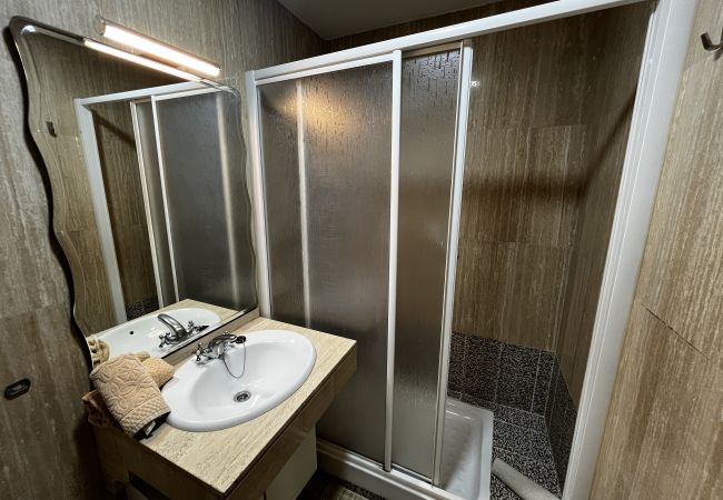 Apartamento en Cádiz - Las Gemelas de Benjumeda Ascensor Grupo AC Gestión Apartamento en Cádiz - Las Gemelas de Benjumeda Ascensor Grupo AC Gestión