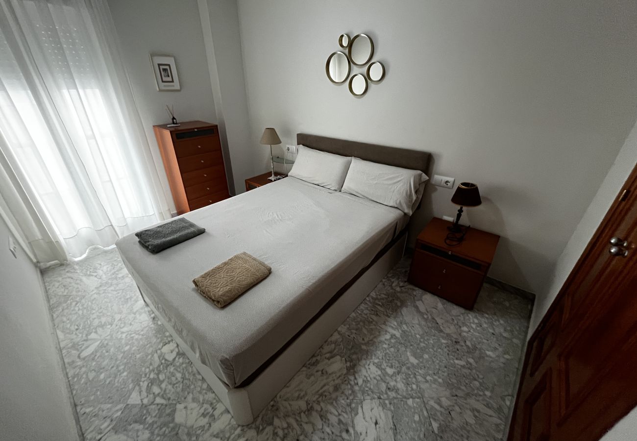 Apartamento en Cádiz - Las Gemelas de Benjumeda Ascensor Grupo AC Gestión Apartamento en Cádiz - Las Gemelas de Benjumeda Ascensor Grupo AC Gestión