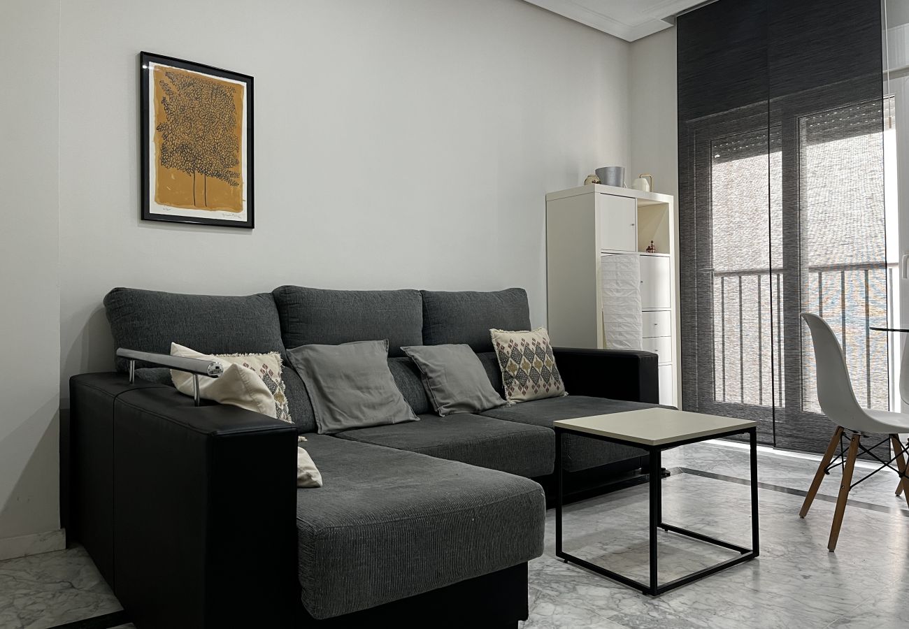 Apartamento en Cádiz - Las Gemelas de Benjumeda Ascensor Grupo AC Gestión Apartamento en Cádiz - Las Gemelas de Benjumeda Ascensor Grupo AC Gestión