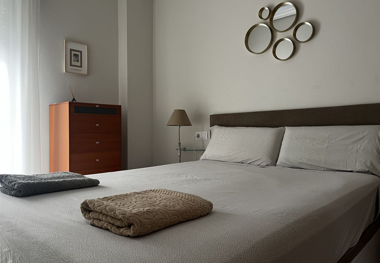 Apartamento en Cádiz - Las Gemelas de Benjumeda Ascensor Grupo AC Gestión Apartamento en Cádiz - Las Gemelas de Benjumeda Ascensor Grupo AC Gestión