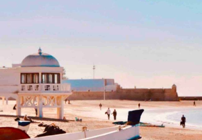 Apartamento en Cádiz - La Gaviota Playa, Park y Ascensor Grupo AC Gestión Apartamento en Cádiz - La Gaviota Playa, Park y Ascensor Grupo AC Gestión