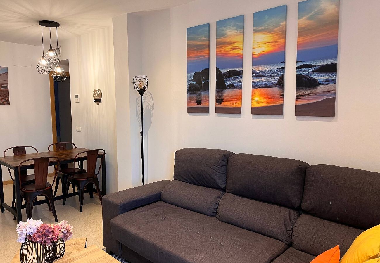 Apartamento en Cádiz - La Gaviota Playa, Park y Ascensor Grupo AC Gestión Apartamento en Cádiz - La Gaviota Playa, Park y Ascensor Grupo AC Gestión