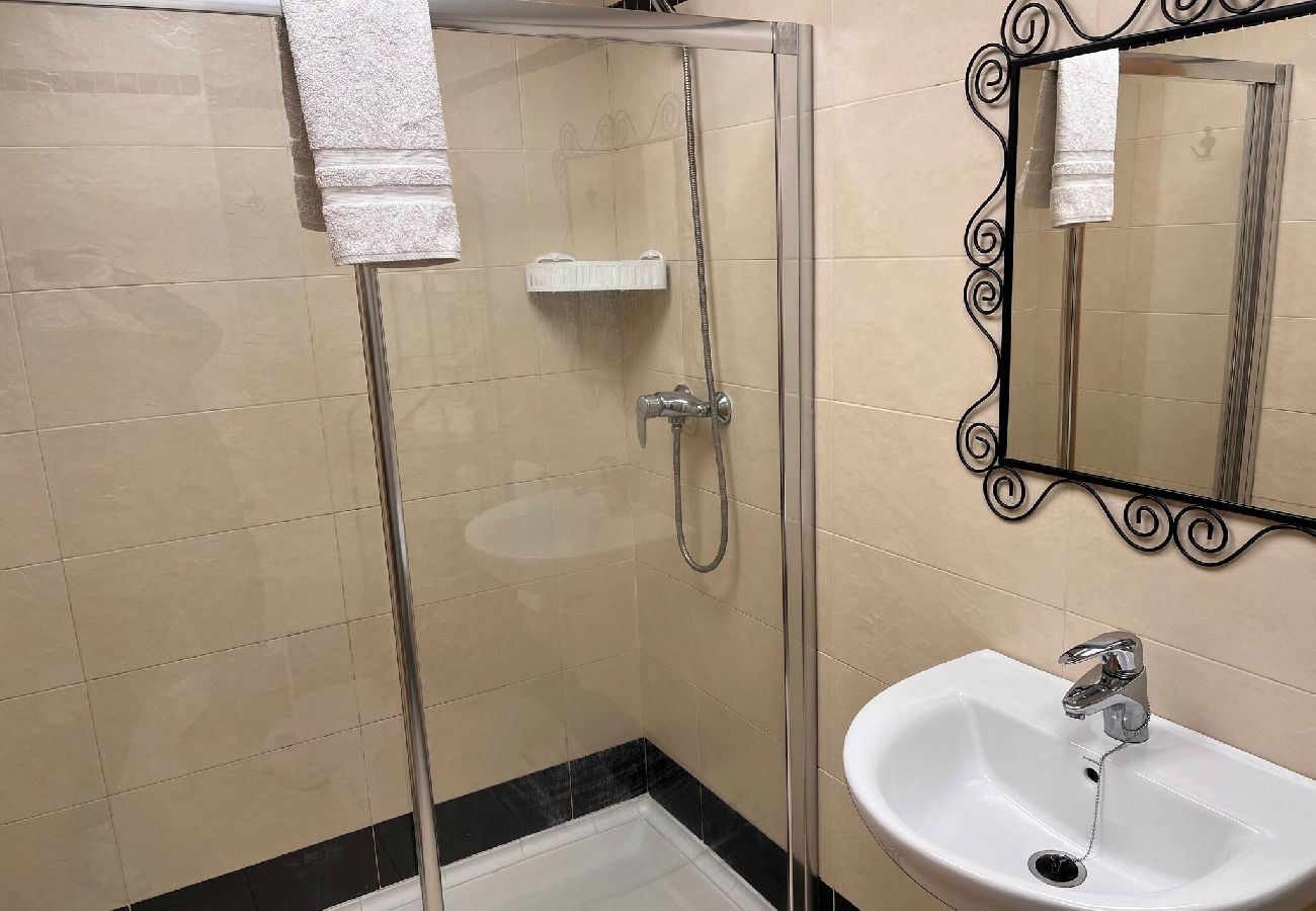 Apartamento en Cádiz - La Gaviota Playa, Park y Ascensor Grupo AC Gestión Apartamento en Cádiz - La Gaviota Playa, Park y Ascensor Grupo AC Gestión