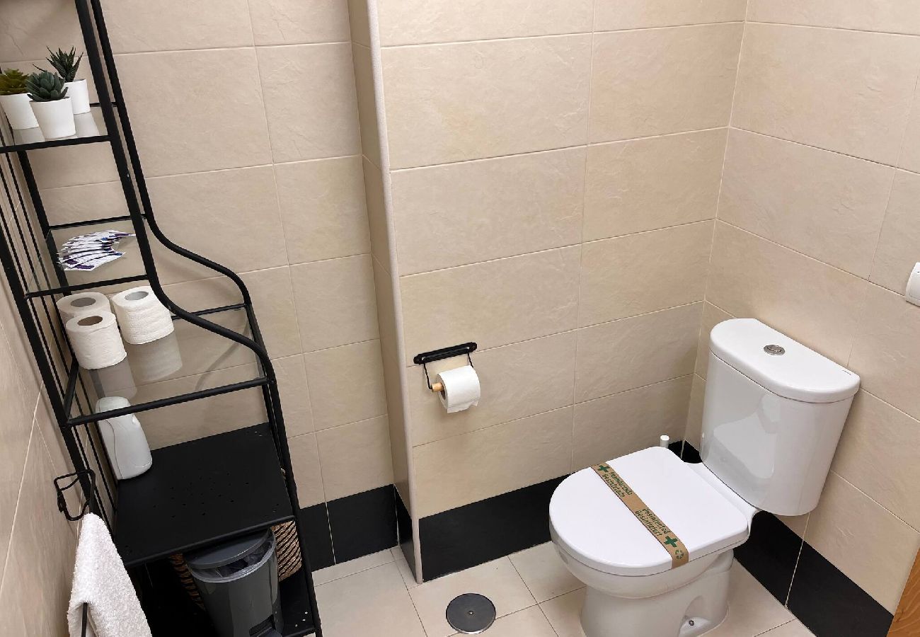 Apartamento en Cádiz - La Gaviota Playa, Park y Ascensor Grupo AC Gestión Apartamento en Cádiz - La Gaviota Playa, Park y Ascensor Grupo AC Gestión