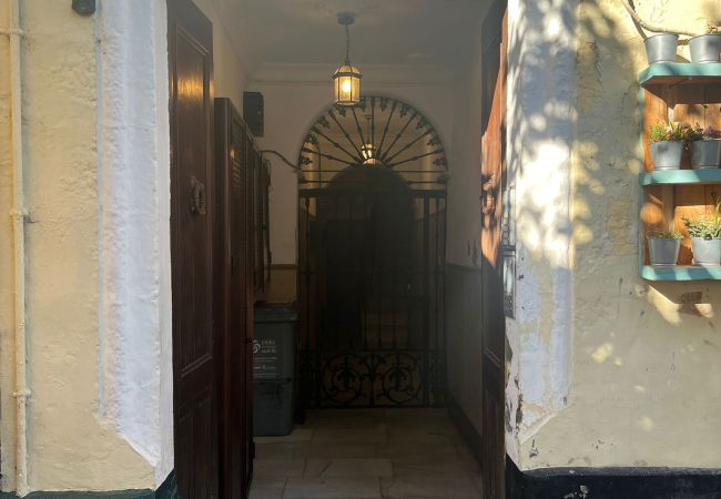 Apartamento en Cádiz - Penthouse La plaza con Ascensor Grupo AC Gestion Apartamento en Cádiz - Penthouse La plaza con Ascensor Grupo AC Gestion