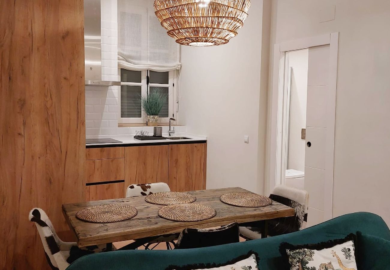 Apartamento en Cádiz - HIDDEN GEM. Pasquin Suites in Mercado central