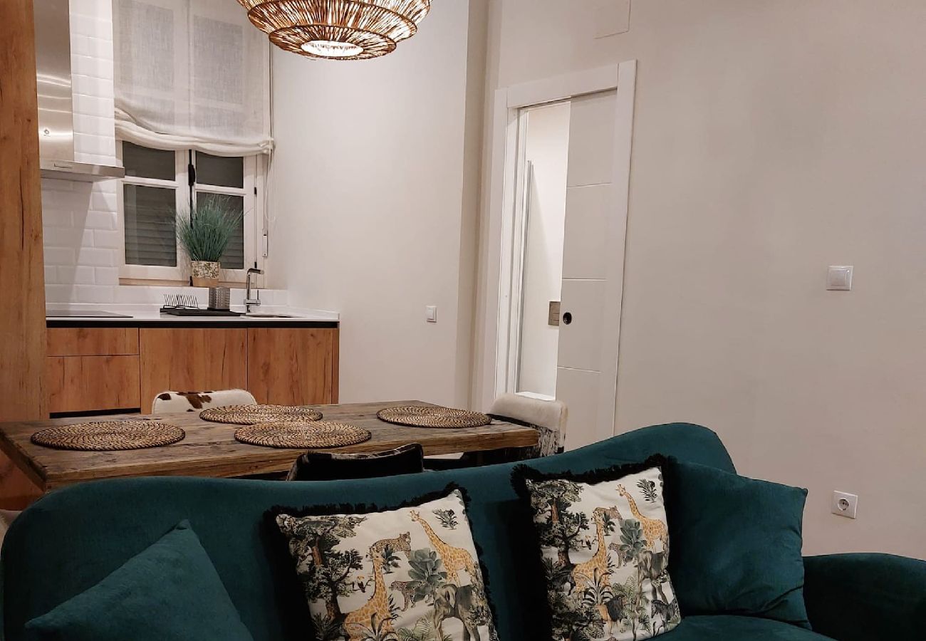 Apartamento en Cádiz - HIDDEN GEM. Pasquin Suites in Mercado central