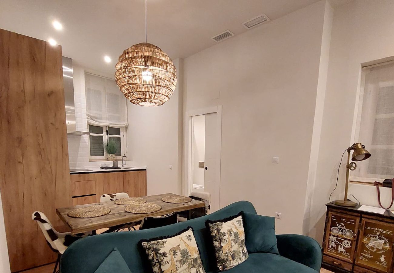 Apartamento en Cádiz - HIDDEN GEM. Pasquin Suites in Mercado central