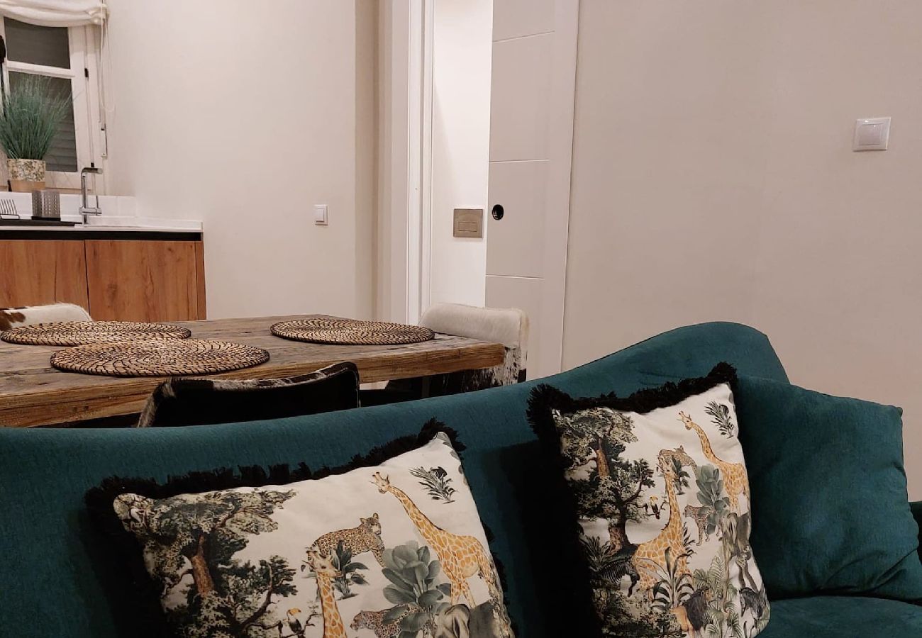 Apartamento en Cádiz - HIDDEN GEM. Pasquin Suites in Mercado central