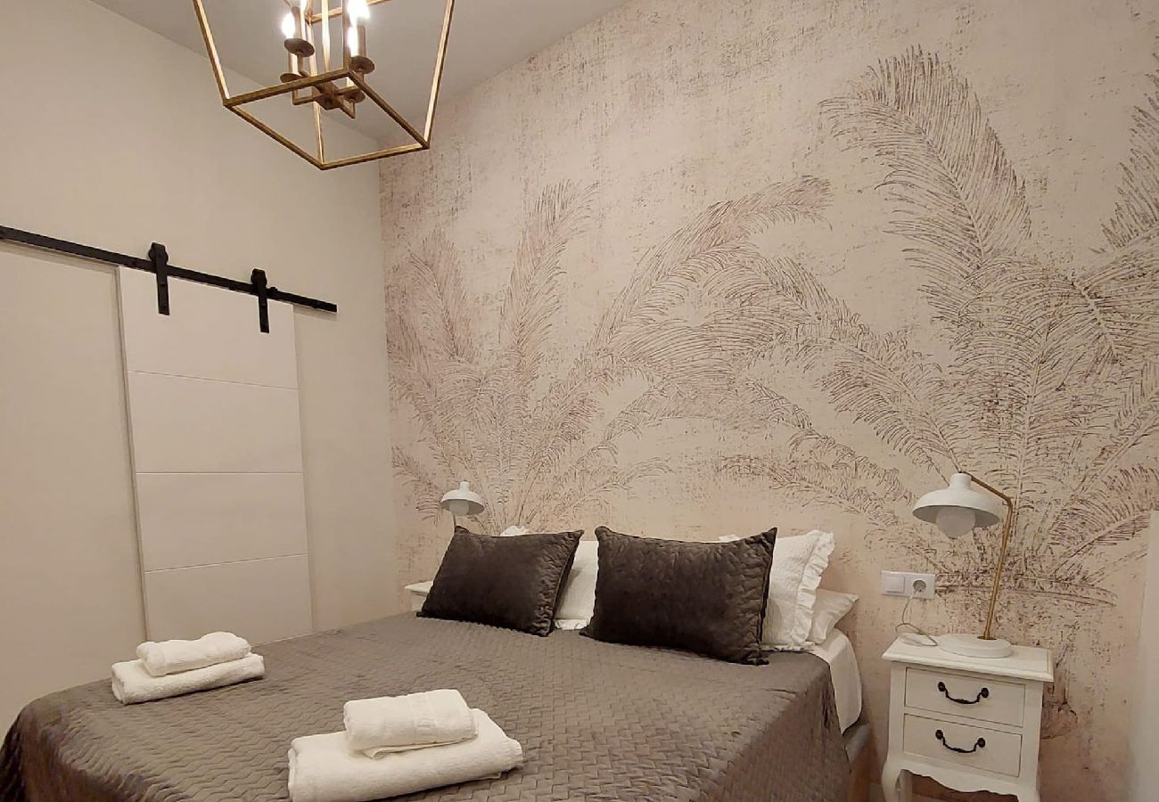 Apartamento en Cádiz - HIDDEN GEM. Pasquin Suites in Mercado central