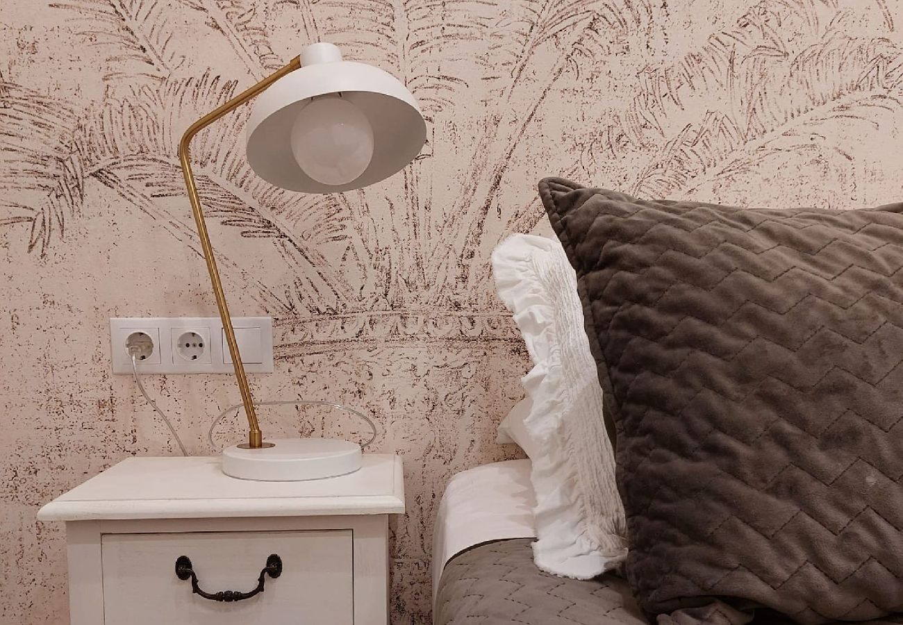 Apartamento en Cádiz - HIDDEN GEM. Pasquin Suites in Mercado central