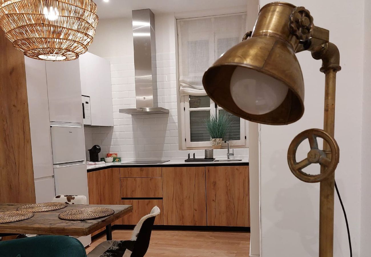 Apartamento en Cádiz - HIDDEN GEM. Pasquin Suites in Mercado central