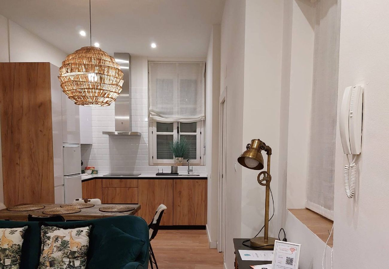 Apartamento en Cádiz - HIDDEN GEM. Pasquin Suites in Mercado central
