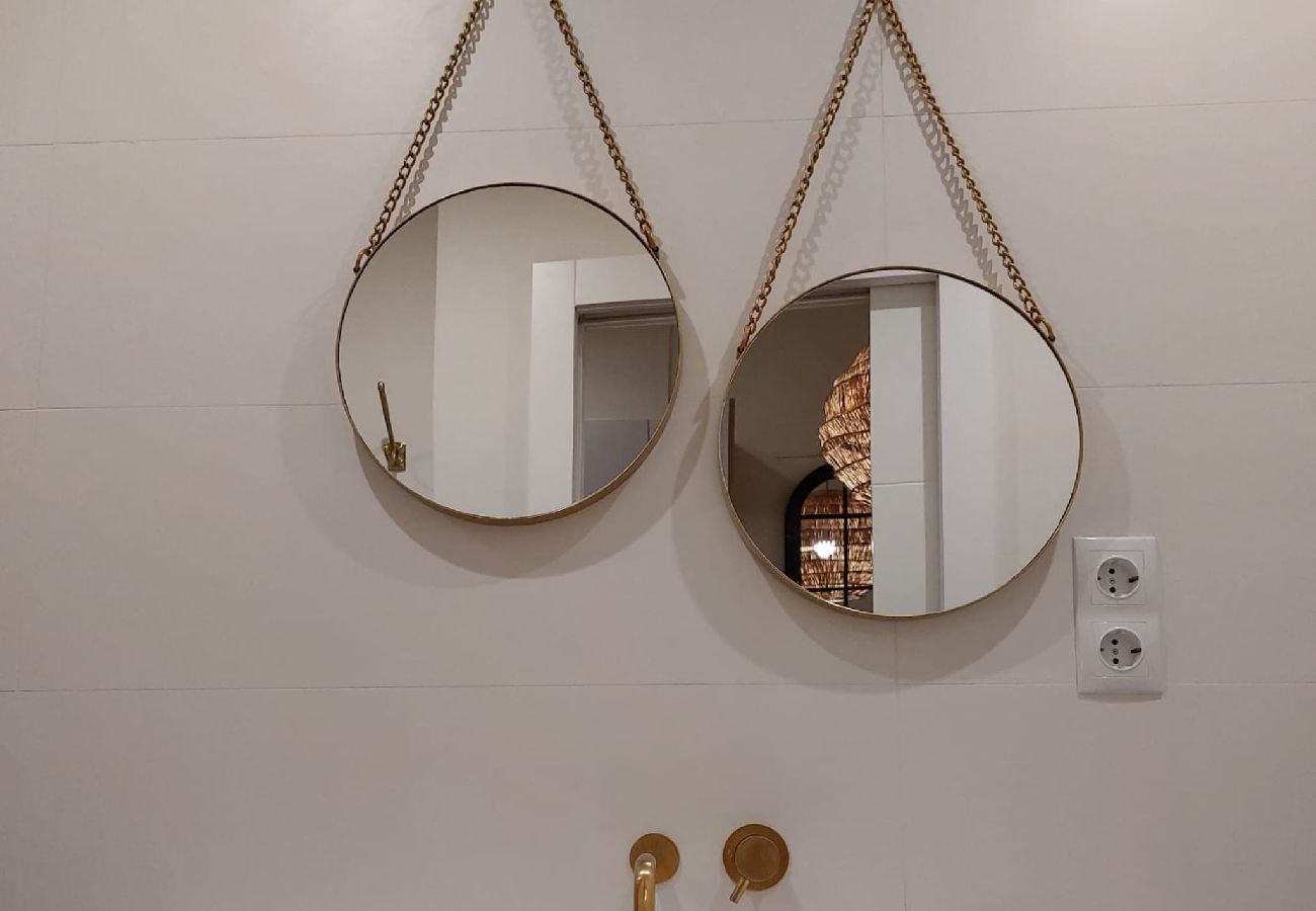 Apartamento en Cádiz - HIDDEN GEM. Pasquin Suites in Mercado central