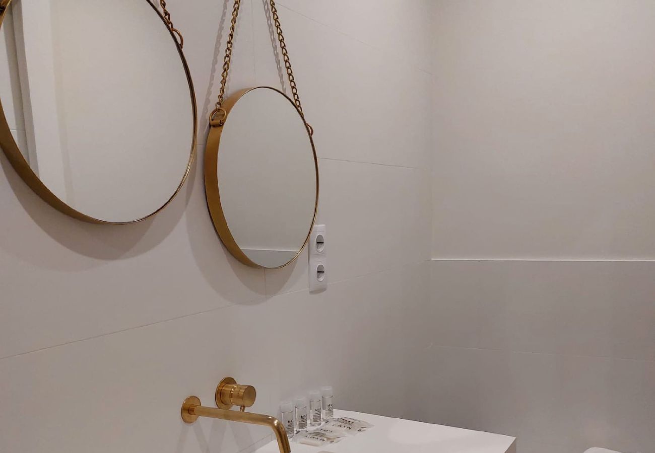 Apartamento en Cádiz - HIDDEN GEM. Pasquin Suites in Mercado central