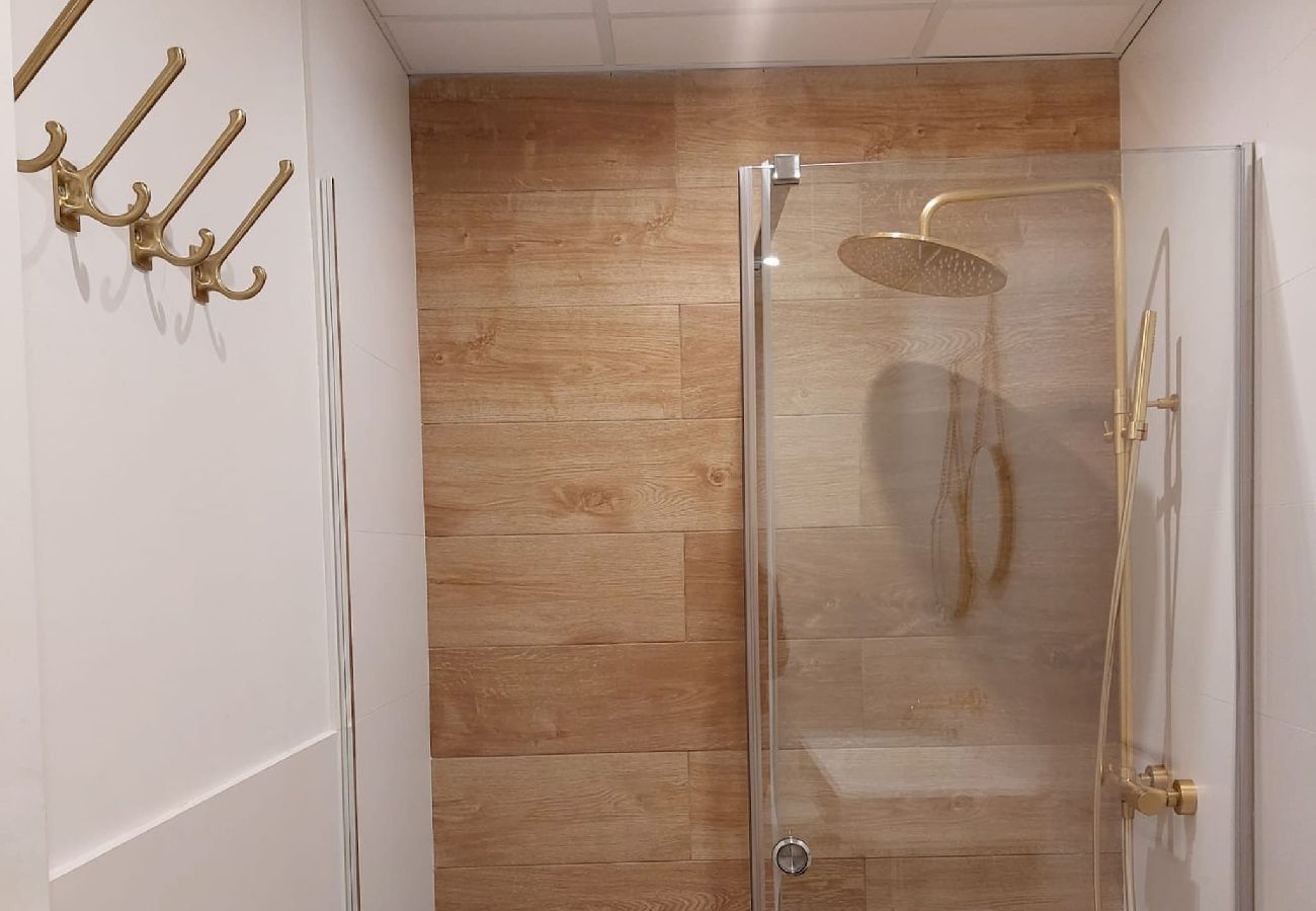 Apartamento en Cádiz - HIDDEN GEM. Pasquin Suites in Mercado central