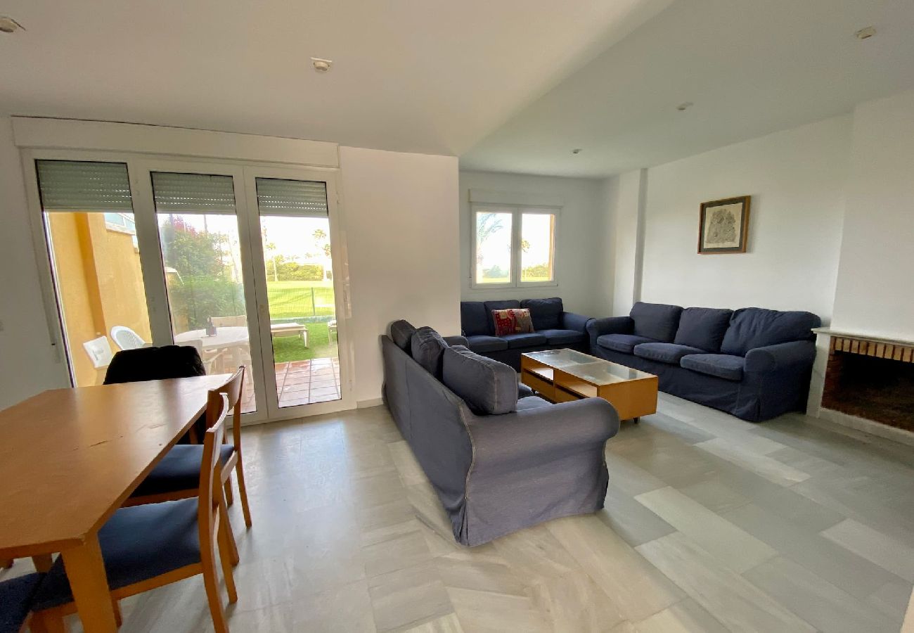 Villa en Chiclana de la Frontera - Villa entre hoyos y la playa Grupo AC Gestion