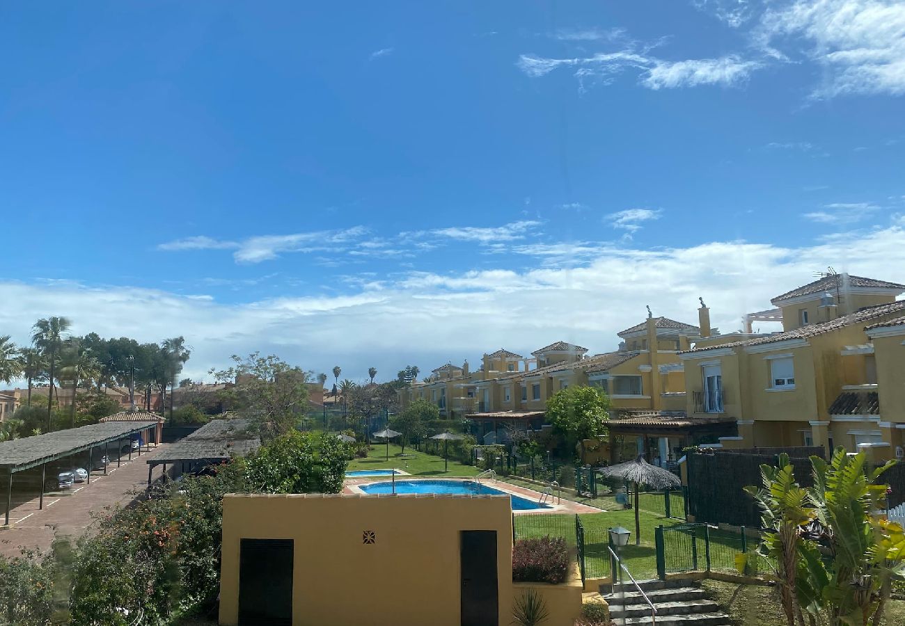 Villa en Chiclana de la Frontera - Villa entre hoyos y la playa Grupo AC Gestion