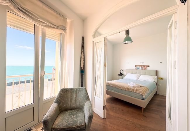 Apartamento en Cádiz - Balcon al Mar con Ascensor Grupo AC Gestion Apartamento en Cádiz - Balcon al Mar con Ascensor Grupo AC Gestion