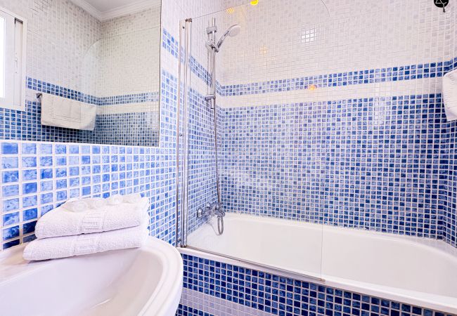 Apartamento en Cádiz - Penthouse Mara Ascensor y Playa Grupo AC gestion Apartamento en Cádiz - Penthouse Mara Ascensor y Playa Grupo AC gestion