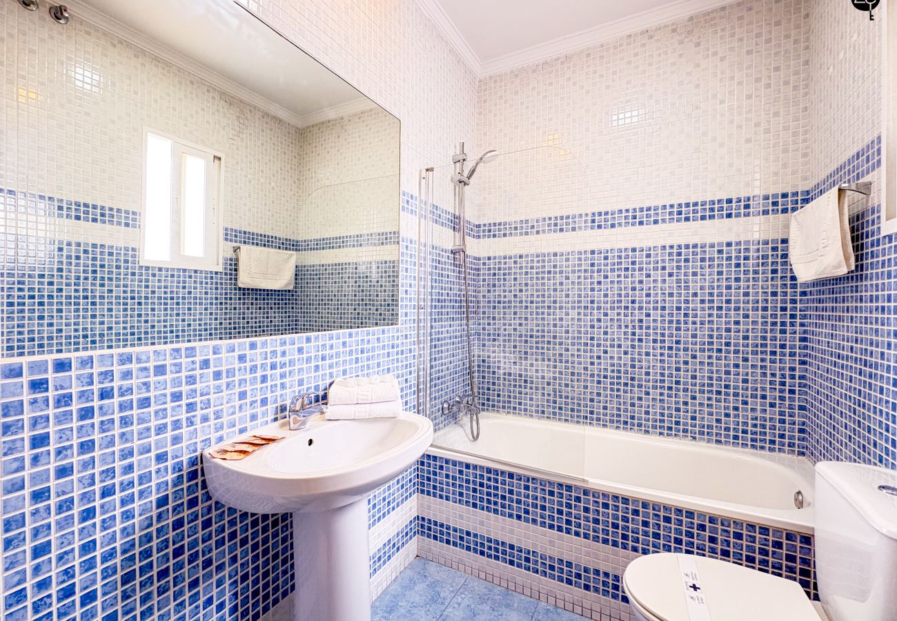 Apartamento en Cádiz - Penthouse Mara Ascensor y Playa Grupo AC gestion Apartamento en Cádiz - Penthouse Mara Ascensor y Playa Grupo AC gestion