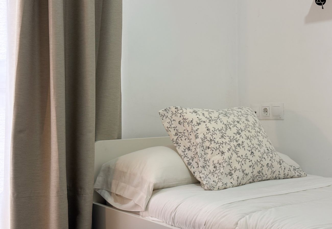 Apartamento en Cádiz - ARTE playa la Caleta Grupo AC Gestion