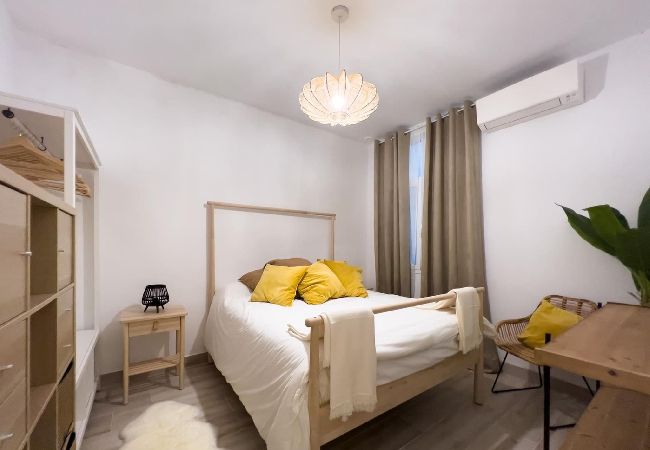 Apartamento en Cádiz - El Destino Cádiz Playa Grupo AC Gestion Apartamento en Cádiz - El Destino Cádiz Playa Grupo AC Gestion