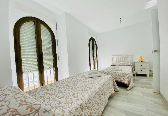 Apartamento en Cádiz - Botánico Ascensor Grupo AC Gestion Apartamento en Cádiz - Botánico Ascensor Grupo AC Gestion