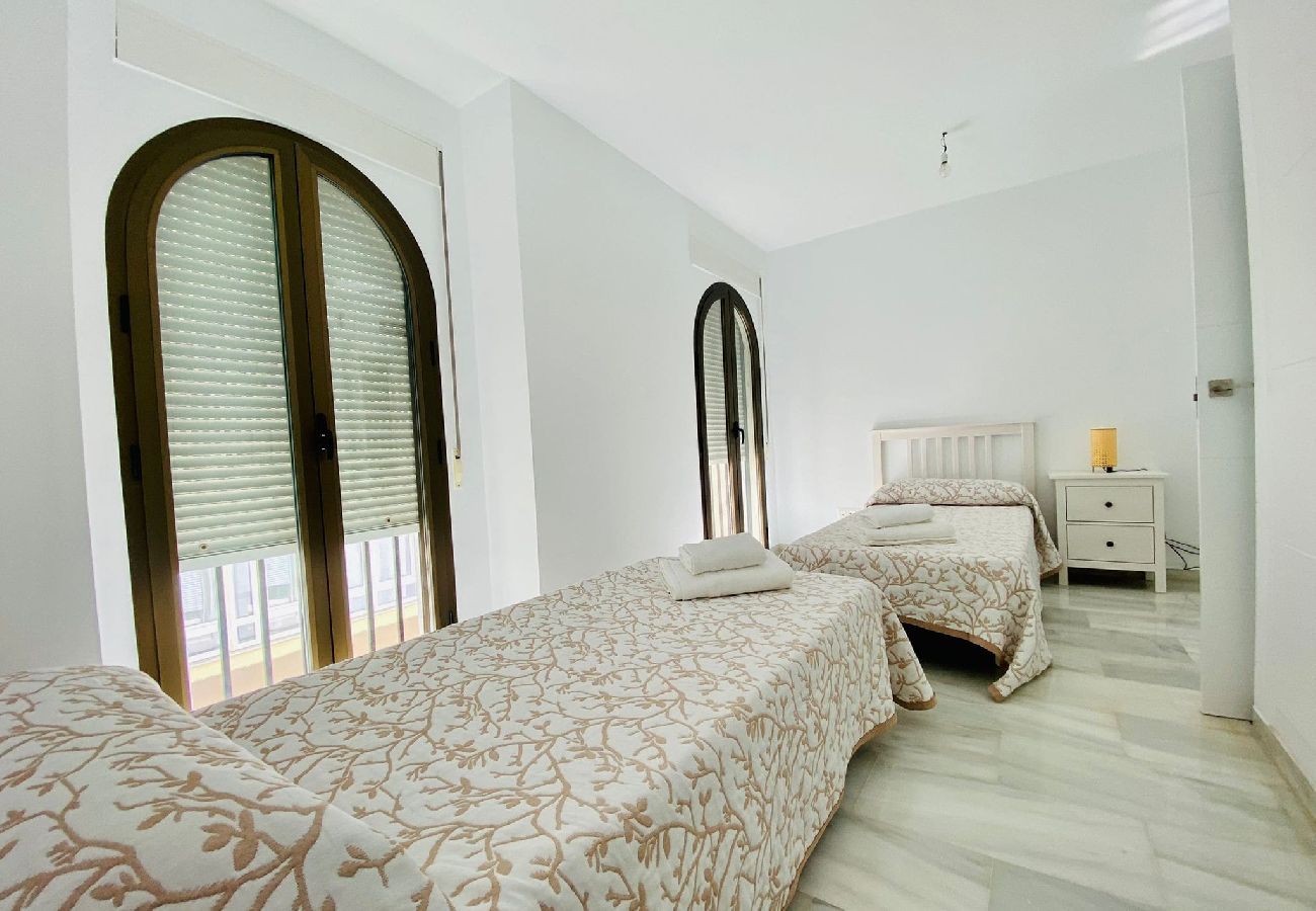 Apartamento en Cádiz - Botánico Ascensor Grupo AC Gestion Apartamento en Cádiz - Botánico Ascensor Grupo AC Gestion