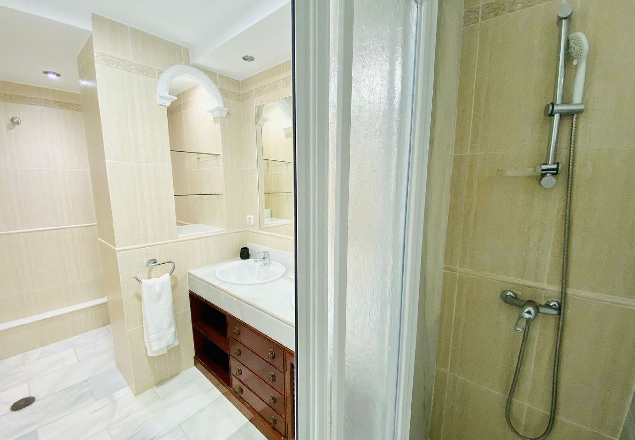 Apartamento en Cádiz - Botánico Ascensor Grupo AC Gestion Apartamento en Cádiz - Botánico Ascensor Grupo AC Gestion