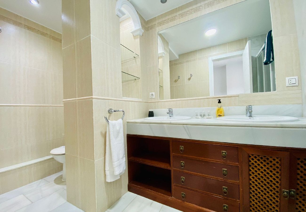 Apartamento en Cádiz - Botánico Ascensor Grupo AC Gestion Apartamento en Cádiz - Botánico Ascensor Grupo AC Gestion