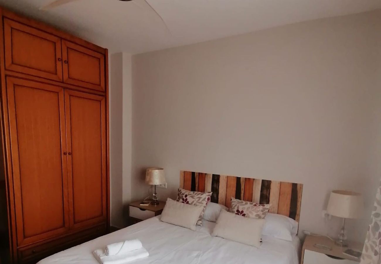 Apartamento en Cádiz - Keka en Playa la Victoria Grupo AC Gestion