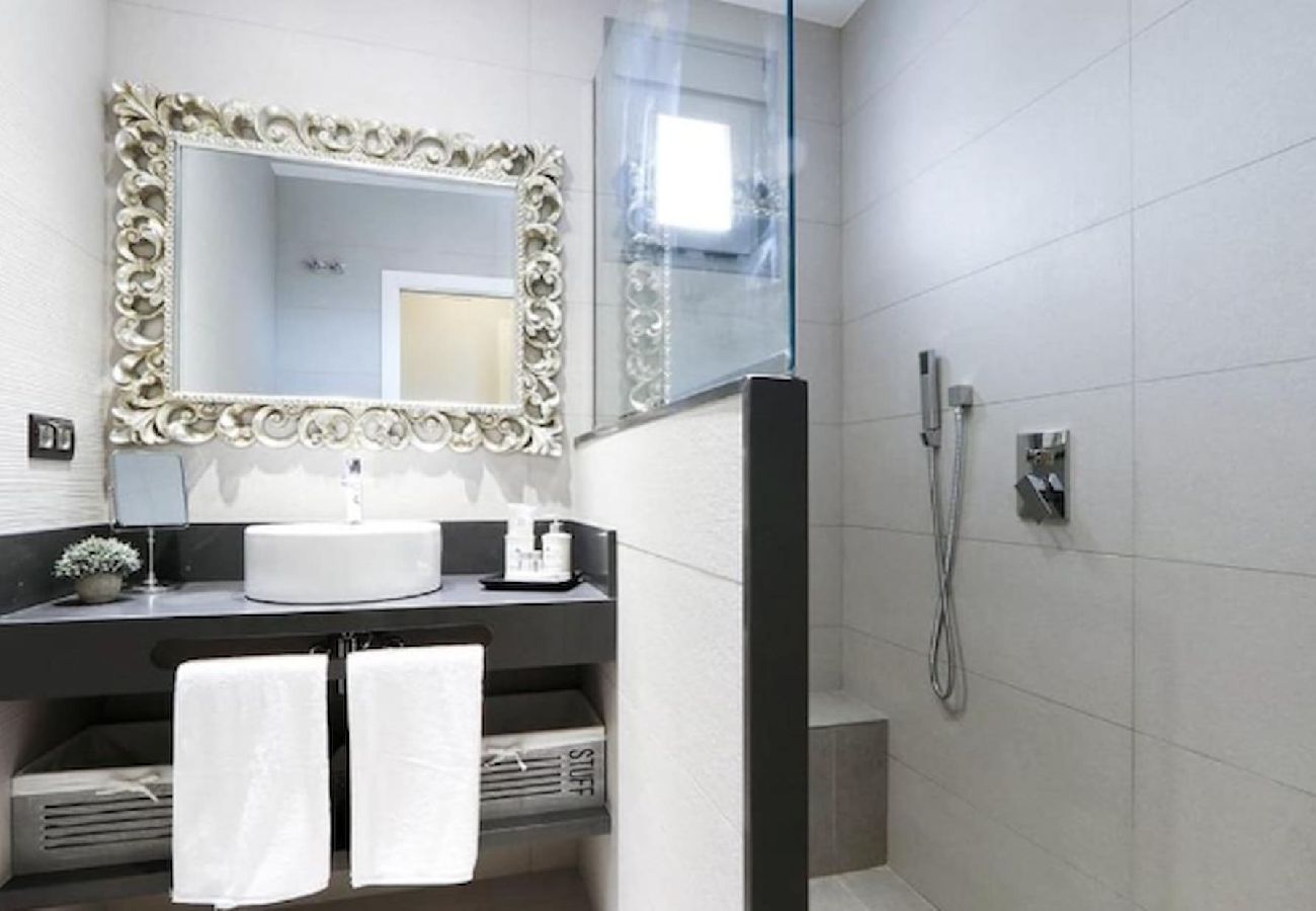 Apartamento en Cádiz - Little Libertad Grupo AC Gestion