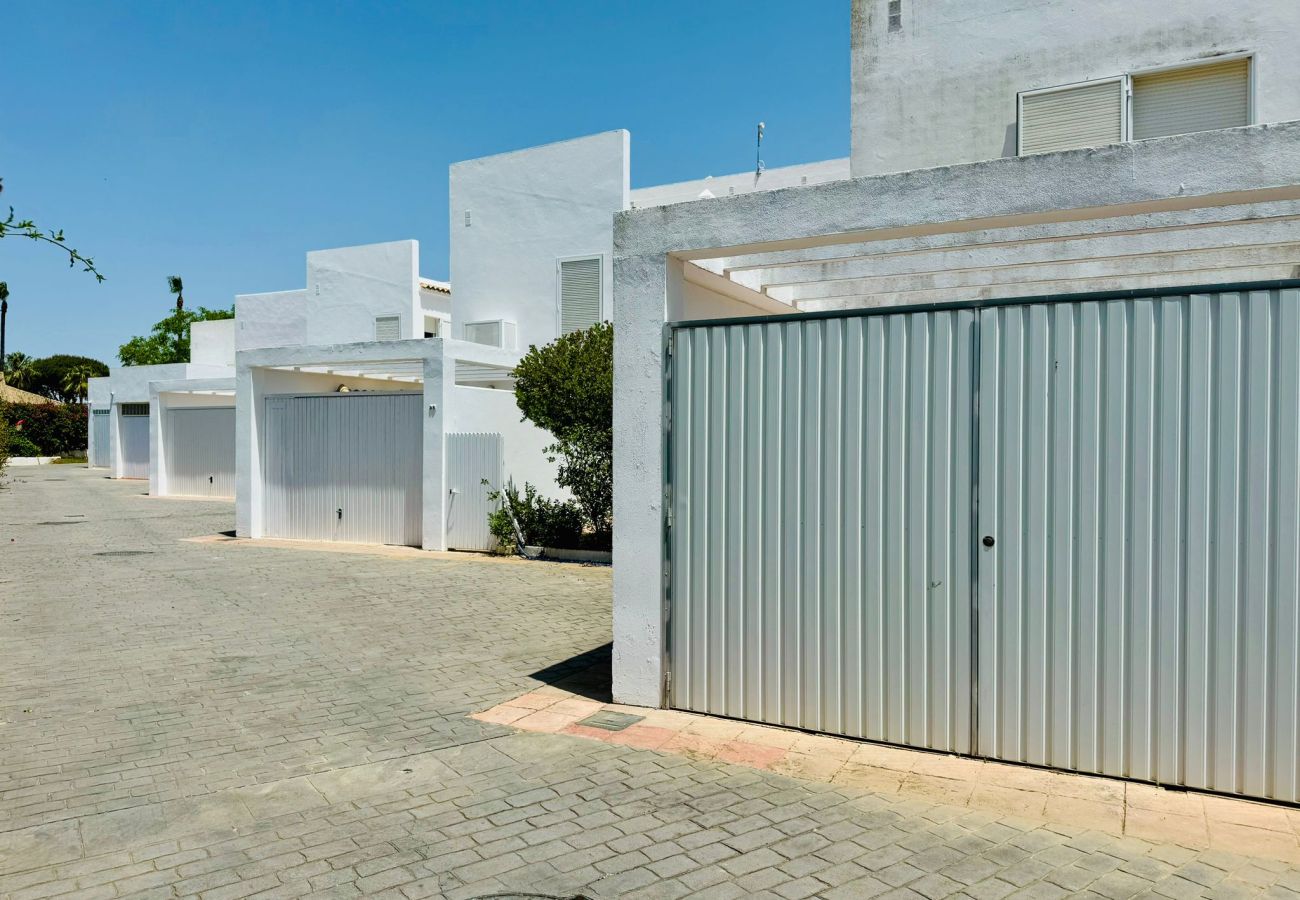 Villa en Chiclana de la Frontera - Villa bosque  Grupo AC Gestión Villa en Chiclana de la Frontera - Villa bosque  Grupo AC Gestión