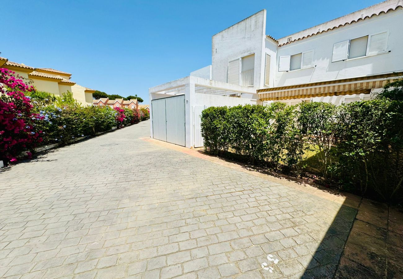 Villa en Chiclana de la Frontera - Villa bosque  Grupo AC Gestión Villa en Chiclana de la Frontera - Villa bosque  Grupo AC Gestión