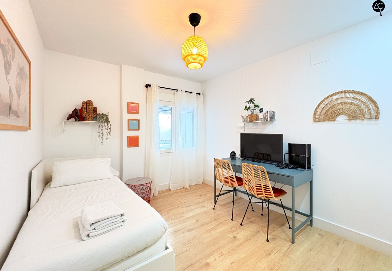 Apartamento en Cádiz - El Encanto de la Playa Santa Mª Grupo AC Gestion