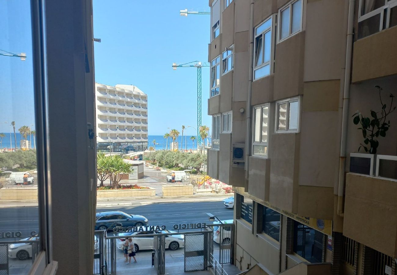 Apartamento en Cádiz - Cantabrico Playa y Ascensor Grupo AC Gestión