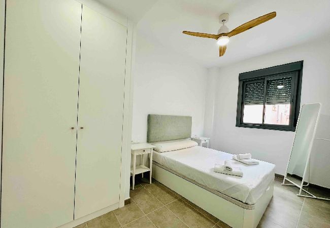 Apartamento en Cádiz - Home Arena Blanca Grupo AC Gestion Apartamento en Cádiz - Home Arena Blanca Grupo AC Gestion