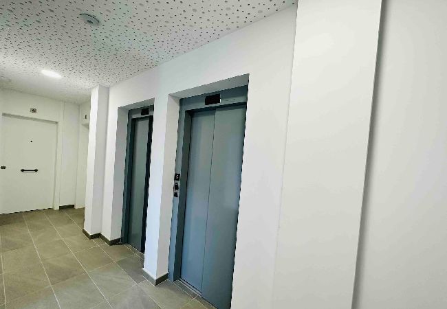 Apartamento en Cádiz - Home Arena Blanca Grupo AC Gestion Apartamento en Cádiz - Home Arena Blanca Grupo AC Gestion