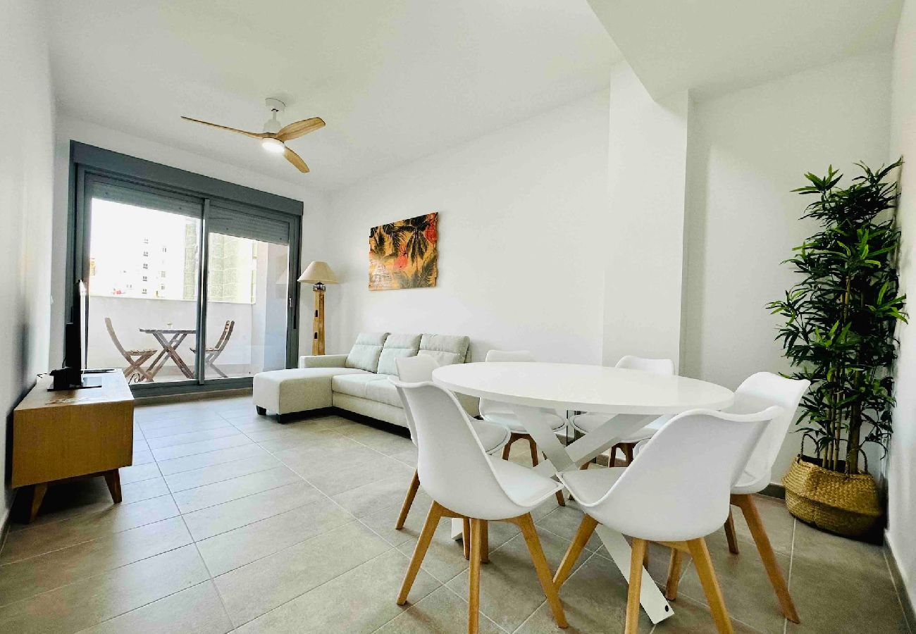 Apartamento en Cádiz - Home Arena Blanca Grupo AC Gestion Apartamento en Cádiz - Home Arena Blanca Grupo AC Gestion