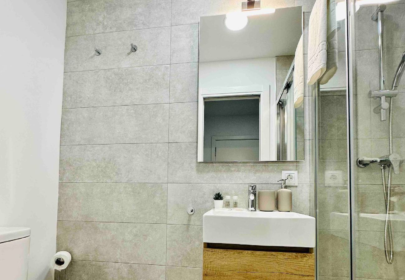 Apartamento en Cádiz - Home Arena Blanca Grupo AC Gestion Apartamento en Cádiz - Home Arena Blanca Grupo AC Gestion