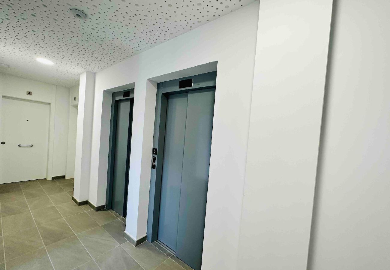 Apartamento en Cádiz - Home Arena Blanca Grupo AC Gestion Apartamento en Cádiz - Home Arena Blanca Grupo AC Gestion