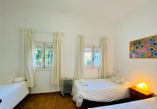 Casa rural en Grazalema - Casita Huerta Arriba Planta 1 Grupo AC Gestion Casa rural en Grazalema - Casita Huerta Arriba Planta 1 Grupo AC Gestion