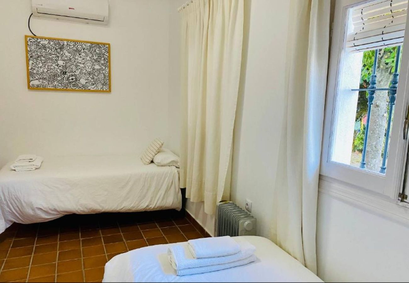 Casa rural en Grazalema - Casita Huerta Arriba Planta 1 Grupo AC Gestion Casa rural en Grazalema - Casita Huerta Arriba Planta 1 Grupo AC Gestion