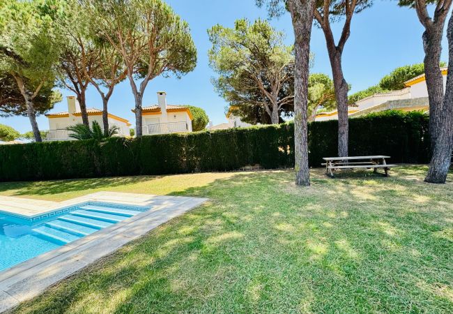 Villa en Chiclana de la Frontera - Villa Hoyo 27 Augusta Grupo AC Gestión Villa en Chiclana de la Frontera - Villa Hoyo 27 Augusta Grupo AC Gestión