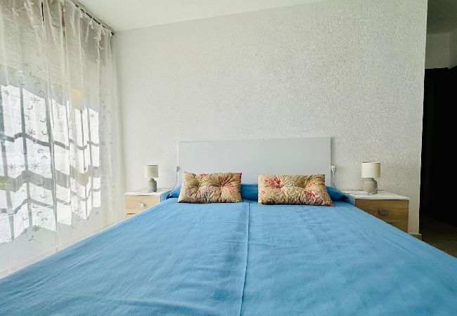 Apartamento en Cádiz - Avenida Portugal con Ascensor Grupo AC Gestión Apartamento en Cádiz - Avenida Portugal con Ascensor Grupo AC Gestión