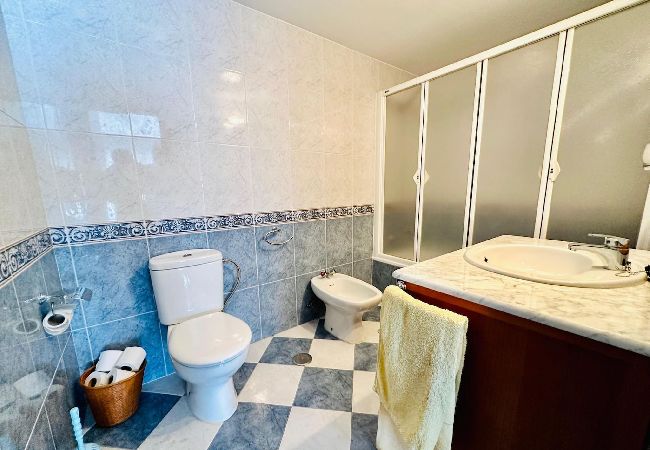 Apartamento en Cádiz - Avenida Portugal con Ascensor Grupo AC Gestión Apartamento en Cádiz - Avenida Portugal con Ascensor Grupo AC Gestión