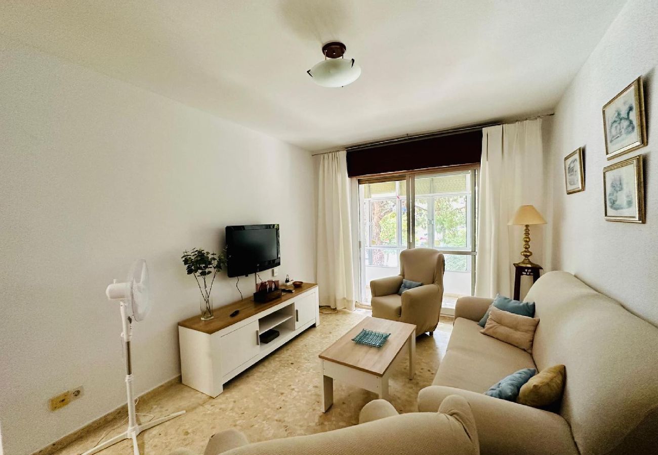 Apartamento en Cádiz - Avenida Portugal con Ascensor Grupo AC Gestión Apartamento en Cádiz - Avenida Portugal con Ascensor Grupo AC Gestión